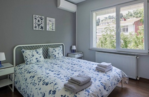 Bebek Apartment | A bright spacious unique home in the heart of Bebek