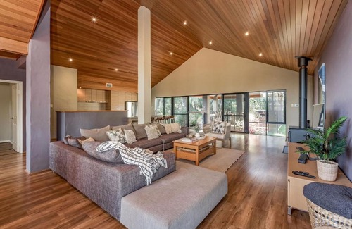 Dunsborough House | A Bush Utopia