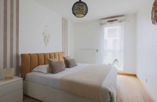 Saint-Ouen Apartment | A C Apartment 2BR 6P - StOuen Grand Parc