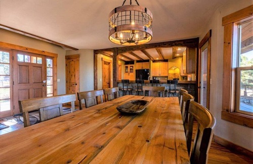 Pagosa Springs Cabin | A/C, Hot Tub, Close to everything, Pet friendly!