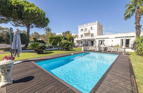 Antibes Villa | A c Villa 8BR 15P with Pool & Tennis – Antibes