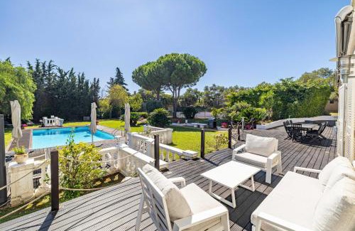 Antibes Villa | A c Villa 8BR 15P with Pool & Tennis – Antibes