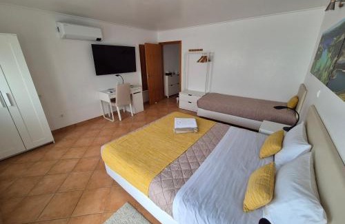 Ponta Delgada Apartment | A Caminho da Ilha