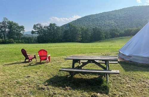 Huntington RV Rental | A Canopy under the Stars