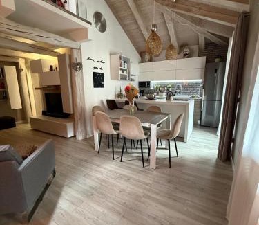 Neyran-Etabloz Apartment | A casa da Francis