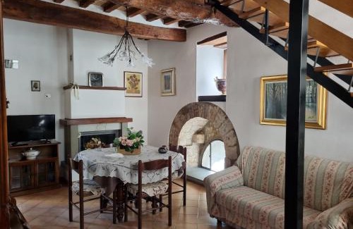 Gubbio Apartment | A Casa di Cristina