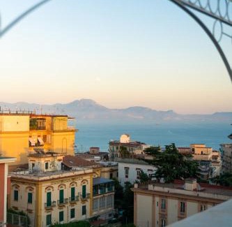 Vomero Bed & Breakfast | A casa di grumy