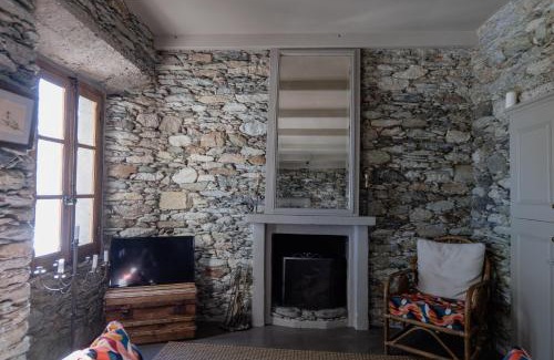 Canari Villa | A Casa di U Scogliu Maison les pieds dans l eau Cap Corse