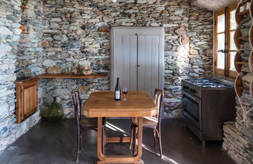 Canari Villa | A Casa di U Scogliu Maison les pieds dans l eau Cap Corse