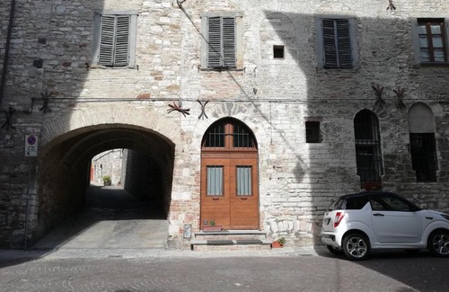 Gubbio Apartment | A Casa Grelletto Gubbio