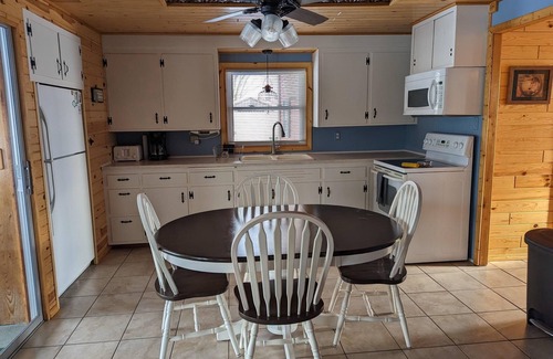 Standish Township Cabin | A Catch on the Canal! - Minutes from the Casino