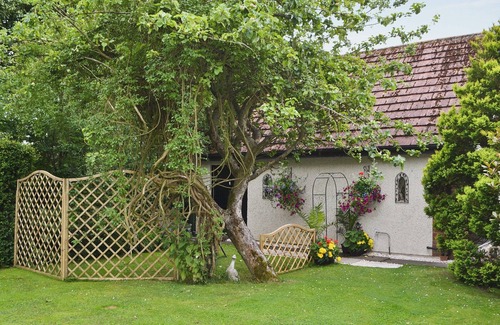 Warkworth Cottage | A charming and cosy studio, perfect for a couple’s retreat.