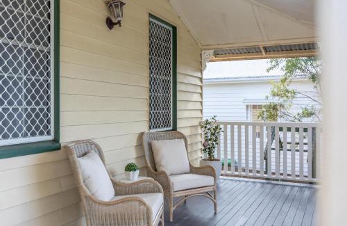 Harristown House | A Charming, Central & Family Friendly Cottage