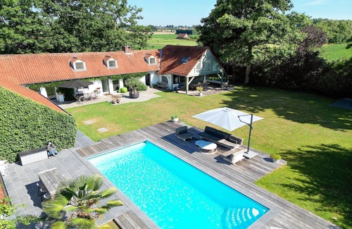 Bellegem House | A charming holiday home with a swimming pool.