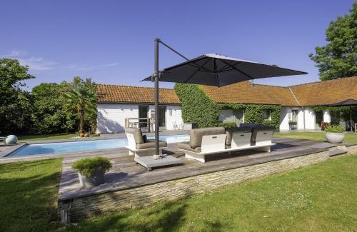 Bellegem House | A charming holiday home with a swimming pool