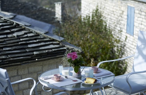 Ano Pedina House | A charming19th stone village house with French Provencal style