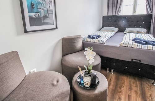 Liesing Apartment | A comfortable, well-located Elite Apartment LV5 a