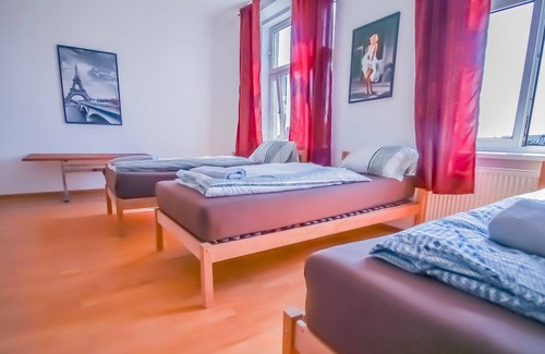 Liesing Apartment | A comfortable, well-located Premium Apartment LV8