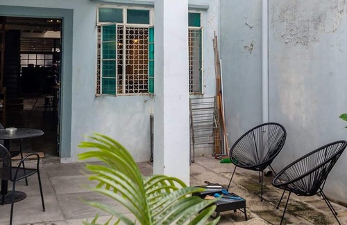 Downtown George Town House | A Comfy 1890s Heritage House at Kimberley Street