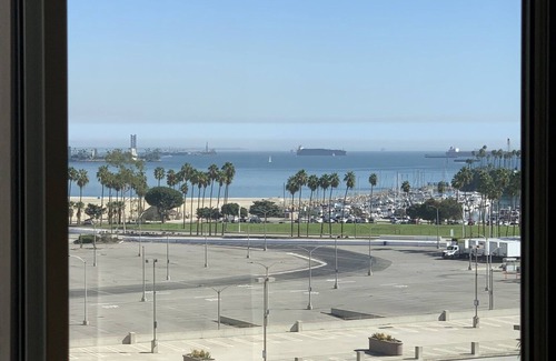 Waterfront Condo | A Corner Unit with OCEAN VIEWS from EVERY ROOM