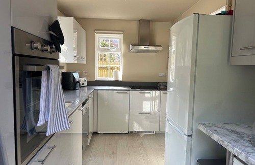 Tonbridge Cottage | A cosy 3 bed cottage in the Kentish countryside!