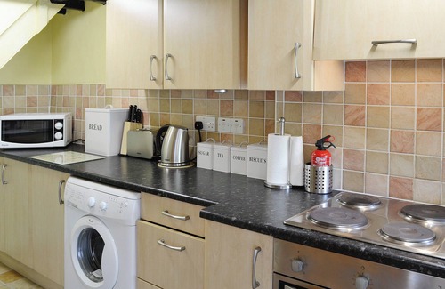 Talsarnau Cottage | A cosy cottage for four with a wood burner and large, shared garden.