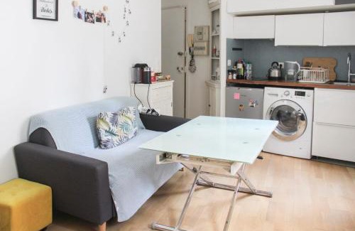 Latin Apartment | A cosy little nest in the 5th arrondissement