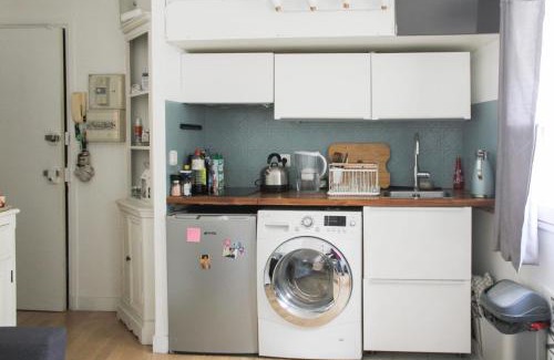 Latin Apartment | A cosy little nest in the 5th arrondissement