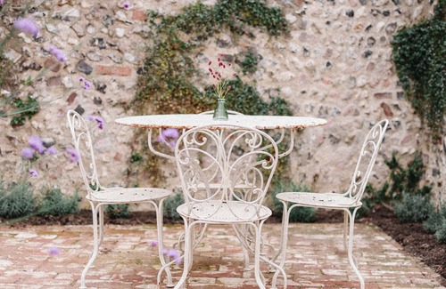 Alfriston Cottage | A cosy period cottage set in the heart of one of England's most beautiful villages, Alfriston.