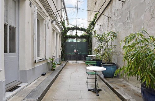Notre-Dame-des-Champs Apartment | A Cosy Studio in Montparnasse