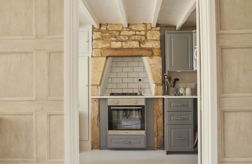 Blockley Cottage | A cotswold cottage that sleeps 4 guests in 2 bedrooms