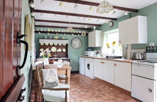Staintondale Cottage | A cottage wing, with outstanding views.
