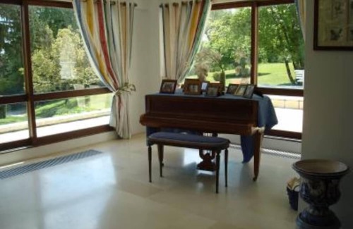 Loches House | A country house with swimming pool, close to Loches. (No stays below 14 days)