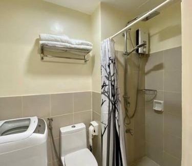 Las Pinas Apartment | A Cozy 1 Bedroom Unit with a Parking at South Residences SM Southmall