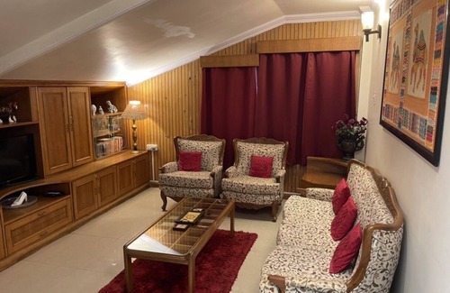 Shimla Apartment | A cozy 2 bhk, drive in, private apartment very close to the main Mall