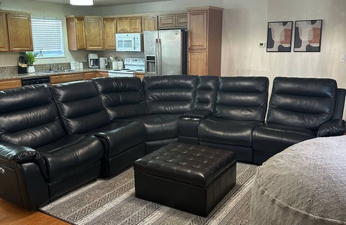 Fairbanks Apartment | A Cozy 3-bedroom, centrally located in peaceful Fairbanks with WiFi