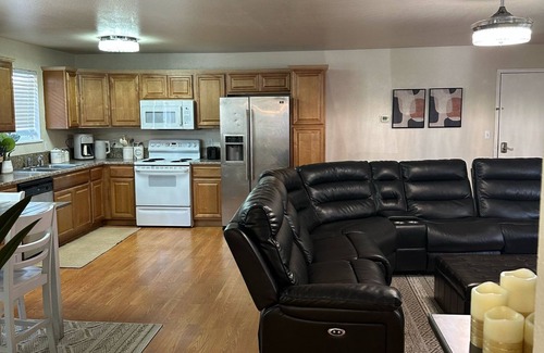 Fairbanks Apartment | A Cozy 3-bedroom, centrally located in peaceful Fairbanks with WiFi