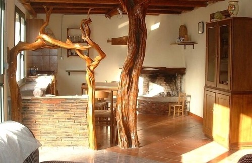 Lanusei House | A cozy vacation house surrounded by natural beauties.