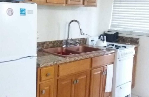Downtown Nassau Apartment | A Cozy well equiped apartment