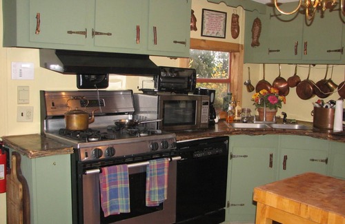 Cooperstown - Otsego Lake Cottage | A delightful and artfully decorated 3 bedroom w lakefront in Cooperstown