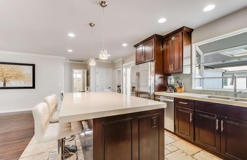 Sherman Oaks House | A dream house within budget