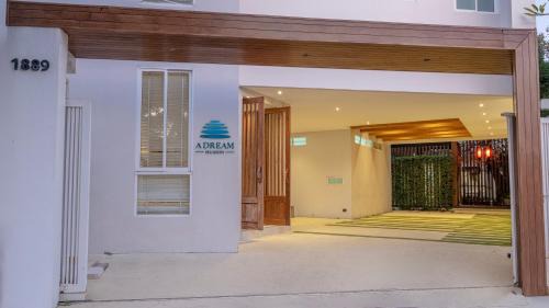 Hua Hin Hotel | A Dream Hua Hin - Beachfront Retreat