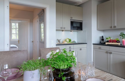 Keitum Apartment | A dreamlike nest for your vacation - Birdie in picturesque Keitum.