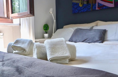 Borgo Po Apartment | A due passi dal Centro & Parcheggio Gratuito