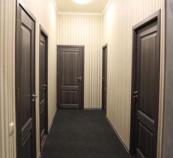 Erebuni Hotel | A e k a HOTEL