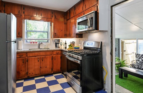 East Lake House | A East Lake/Decatur Mid Century Bungalow