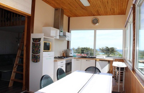 Erquy House | A Erquy, à 200m de la Plage et de L'îlot Saint Michel,chalet vue mer
