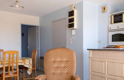 Erquy Apartment | A Erquy, Immeuble Tranquille "cap Armor" Située à 200m de la Plage