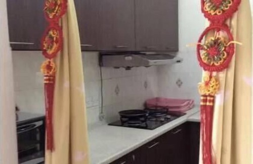 Kampung Sungai Kayu Ara Apartment | A&F Homestay Near One Utama