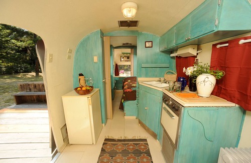 Point Arena House | A Family destination in the forest with artisan treehouse & vintage airstream